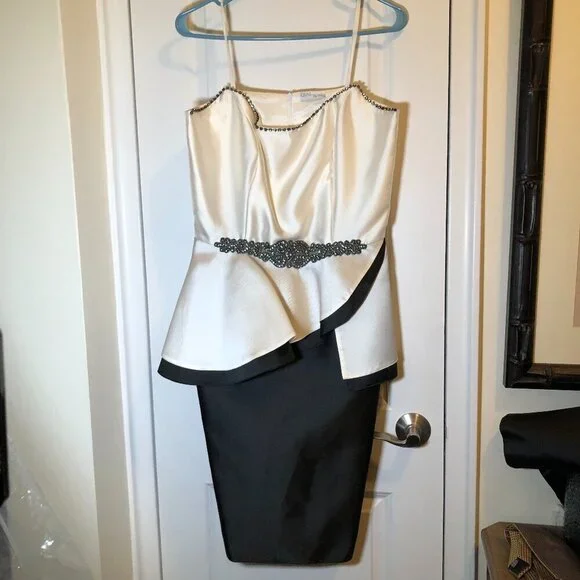 Ideas by Barbara Mother of the Bride Evening Dress Black/Ivory 3958--15 S M NWT - Picture 3 of 14